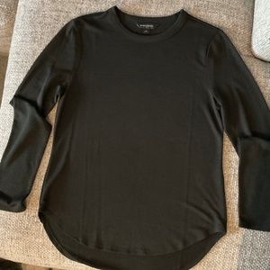 Women’s long sleeve top